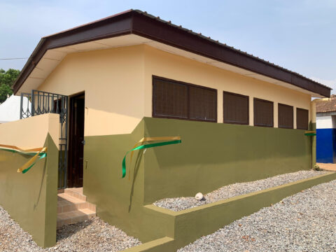 The-Nine-unit-Renovated-Washroom-Facility-by-Vivo-Energy-Ghana-for-La-Enobal-Basic-School_290125