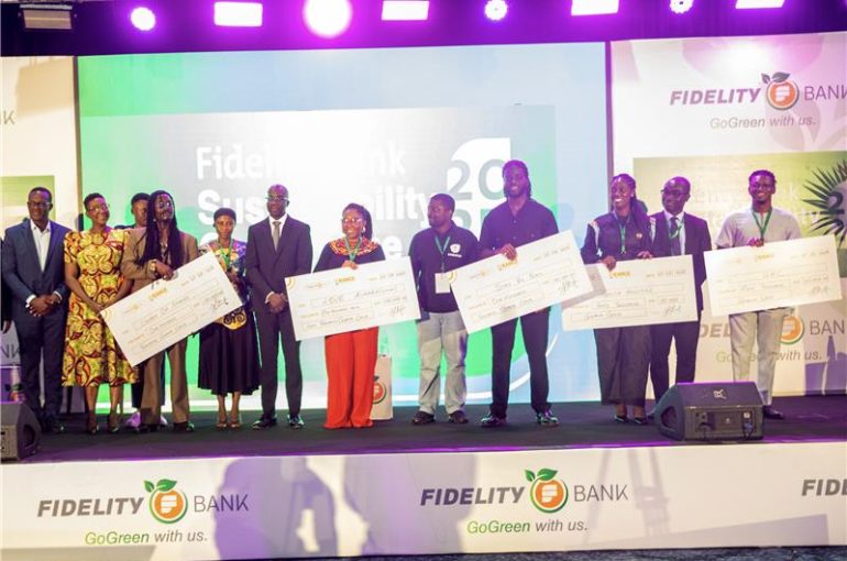 Cohort 1 winners with management of Fidelity Bank